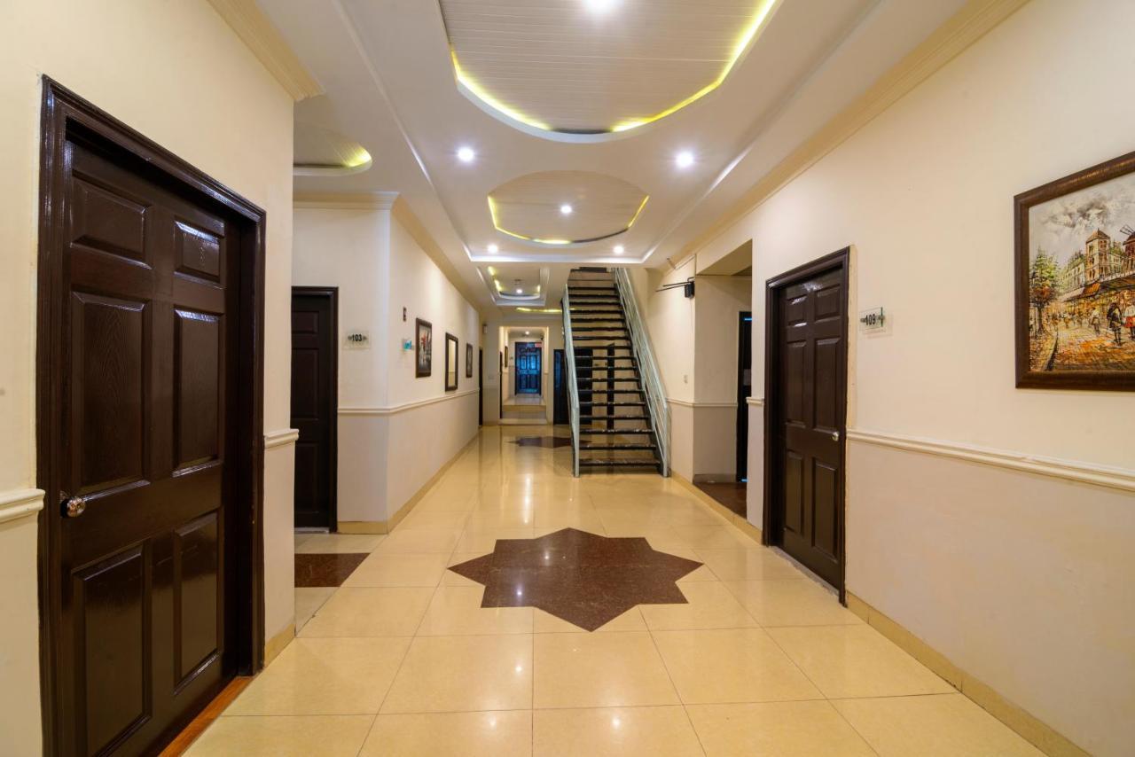 Hotel One Lalazar Multan Exterior foto