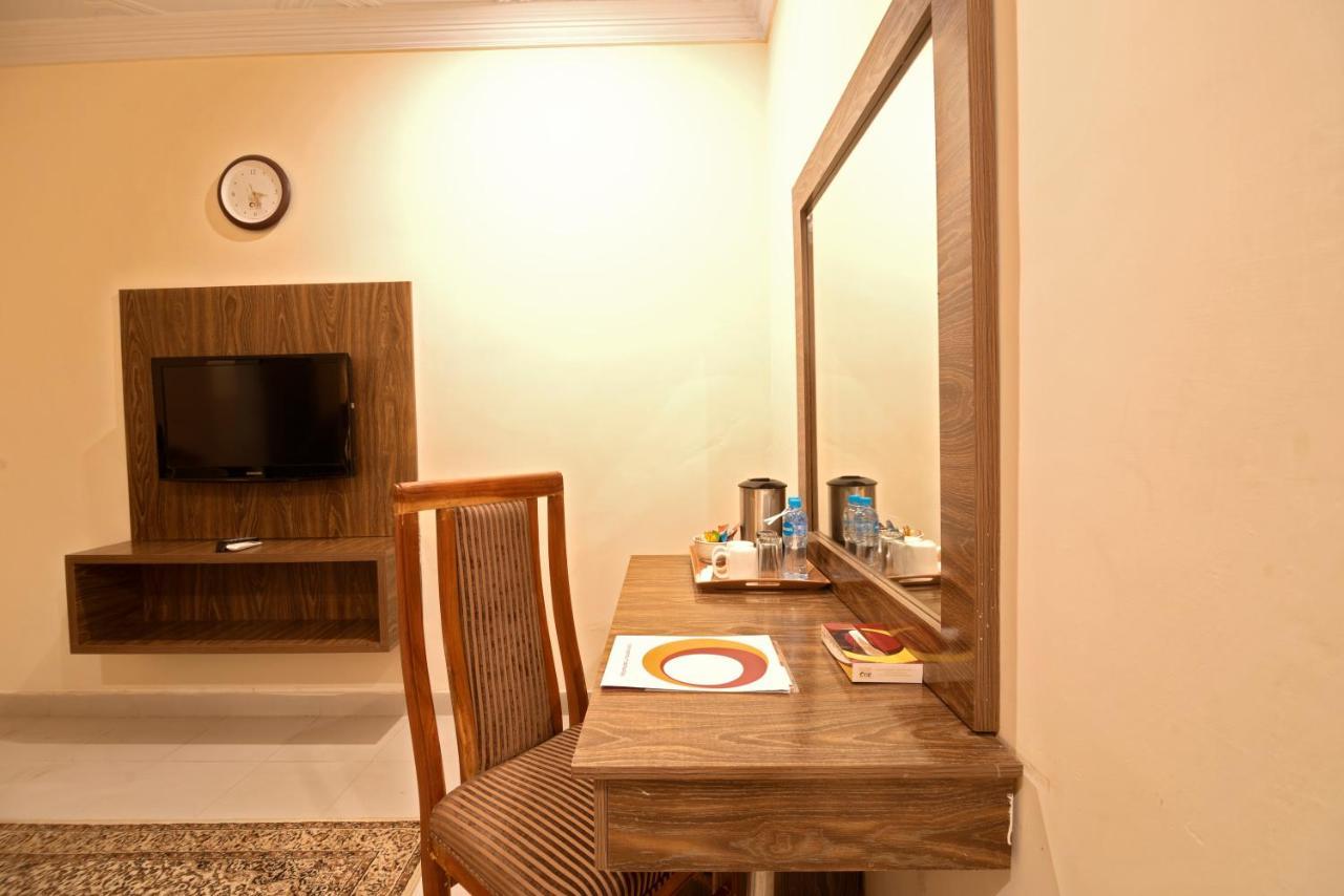 Hotel One Lalazar Multan Exterior foto